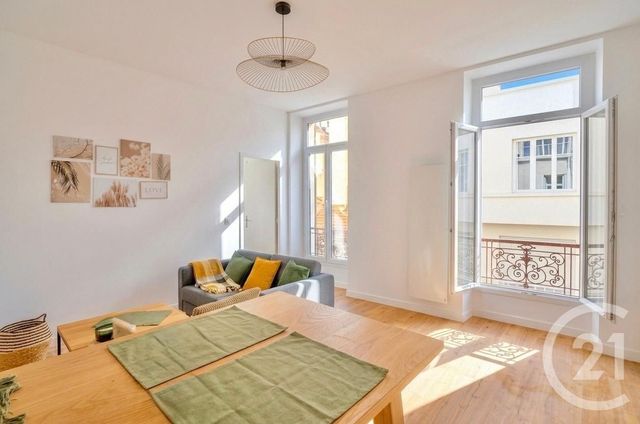 Appartement F4 &agrave; louer - 4 pi&egrave;ces - 62 m2 - Marseille - 13005 - PROVENCE-ALPES-COTE-D-AZUR
