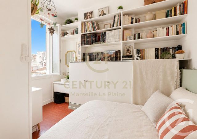 Appartement F4 &agrave; vendre - 4 pi&egrave;ces - 71,05 m2 - Marseille - 13005 - PROVENCE-ALPES-COTE-D-AZUR