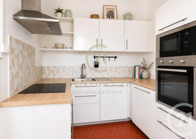 Appartement F4 &agrave; vendre - 4 pi&egrave;ces - 71,05 m2 - Marseille - 13005 - PROVENCE-ALPES-COTE-D-AZUR