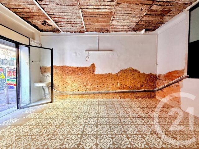 Appartement Local &agrave; vendre - 1 pi&egrave;ce - 26 m2 - Marseille - 13006 - PROVENCE-ALPES-COTE-D-AZUR