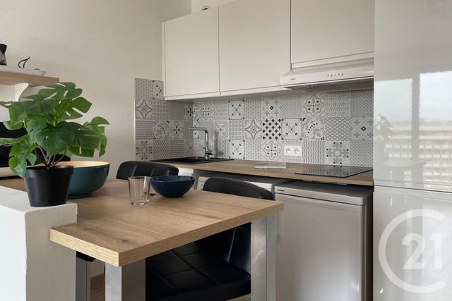 Appartement Studio &agrave; louer - 1 pi&egrave;ce - 22,82 m2 - Marseille - 13005 - PROVENCE-ALPES-COTE-D-AZUR