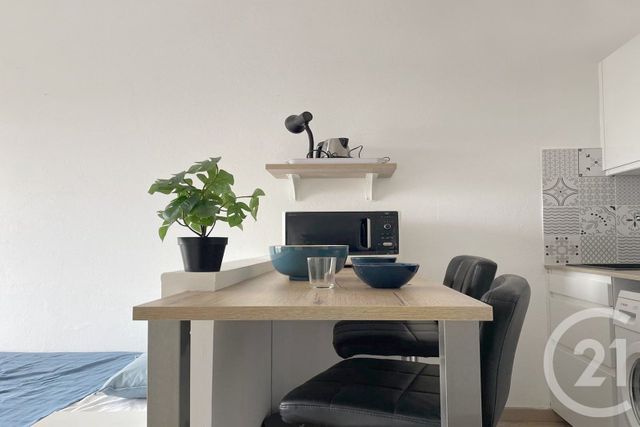 Appartement Studio &agrave; louer - 1 pi&egrave;ce - 22,82 m2 - Marseille - 13005 - PROVENCE-ALPES-COTE-D-AZUR