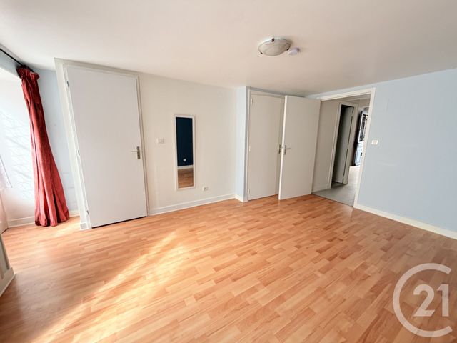 Appartement F2 &agrave; louer - 2 pi&egrave;ces - 42 m2 - Tarare - 69 - RHONE-ALPES