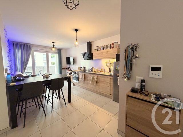Appartement F2 &agrave; louer - 2 pi&egrave;ces - 38,80 m2 - Tarare - 69 - RHONE-ALPES