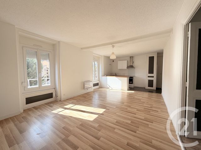 Appartement F3 &agrave; louer - 3 pi&egrave;ces - 56,69 m2 - Tarare - 69 - RHONE-ALPES