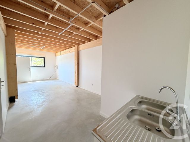 Local commercial à louer - 180.0 m2 - 69 - Rhone
