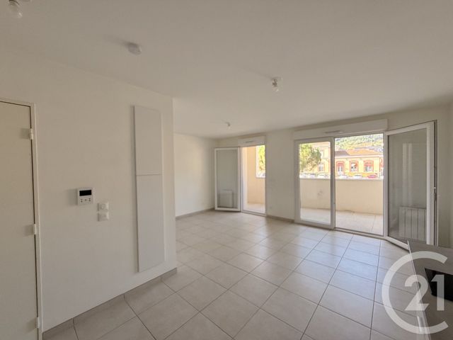 Appartement F1 à vendre TARARE