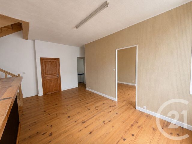 Appartement Duplex &agrave; louer - 4 pi&egrave;ces - 88,66 m2 - Tarare - 69 - RHONE-ALPES