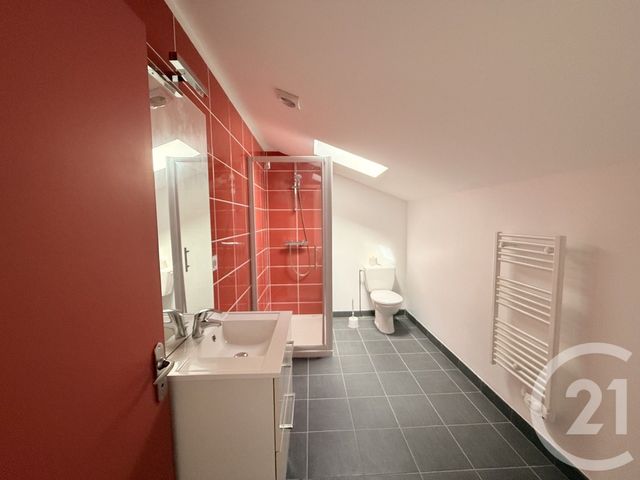 Appartement Duplex &agrave; louer - 4 pi&egrave;ces - 88,66 m2 - Tarare - 69 - RHONE-ALPES