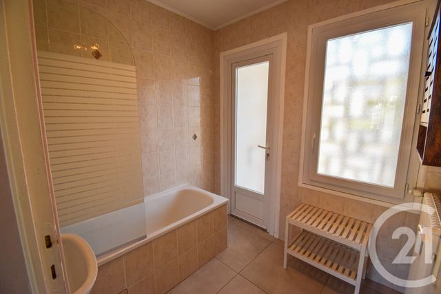 Appartement T3 &agrave; vendre - 3 pi&egrave;ces - 59,54 m2 - Tarare - 69 - RHONE-ALPES