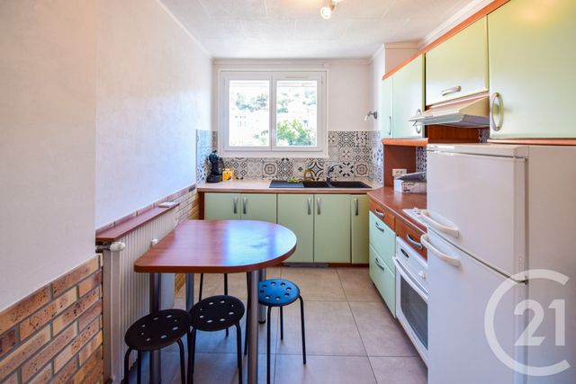 Appartement T3 &agrave; vendre - 3 pi&egrave;ces - 59,54 m2 - Tarare - 69 - RHONE-ALPES