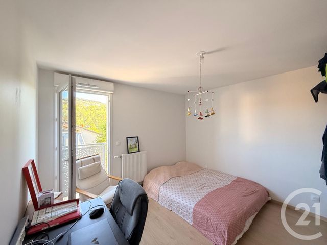Appartement T3 &agrave; vendre - 3 pi&egrave;ces - 63 m2 - Tarare - 69 - RHONE-ALPES