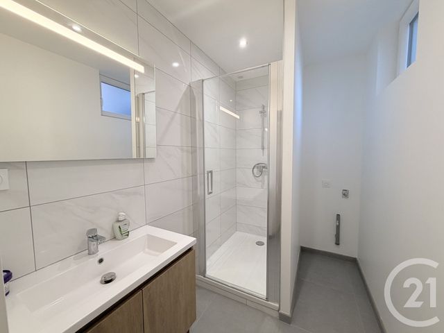 Appartement F3 &agrave; louer - 3 pi&egrave;ces - 57,02 m2 - Tarare - 69 - RHONE-ALPES