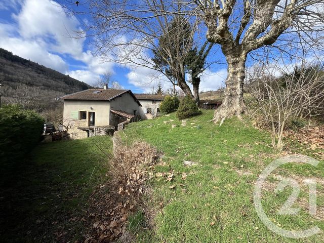 Maison à vendre - 6 pièces - 165 m2 - St Forgeux - 69 - RHONE-ALPES