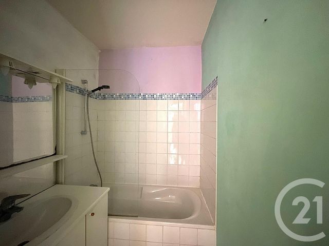 Appartement F3 à vendre - 3 pièces - 57,24 m2 - Amplepuis - 69 - RHONE-ALPES