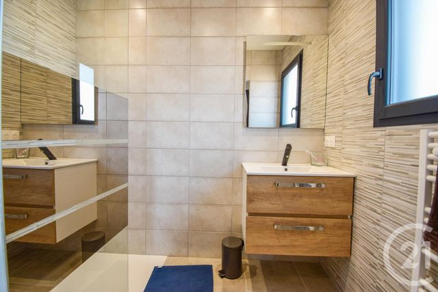 Maison à vendre - 5 pièces - 147,05 m2 - St Symphorien De Lay - 42 - RHONE-ALPES