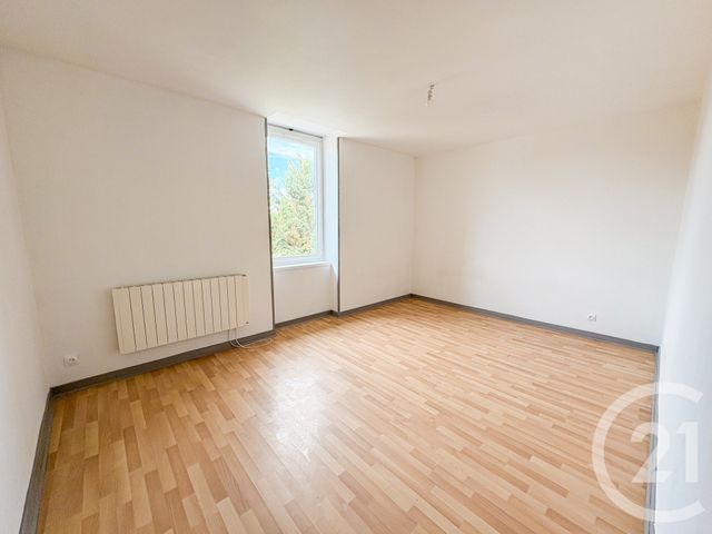 Appartement F4 &agrave; vendre - 5 pi&egrave;ces - 98,40 m2 - Amplepuis - 69 - RHONE-ALPES