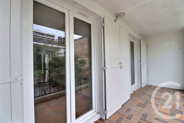 Appartement T3 à vendre - 3 pièces - 68,10 m2 - Bordeaux - 33 - AQUITAINE