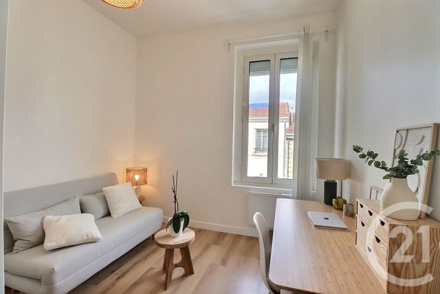 Appartement F3 &agrave; vendre - 3 pi&egrave;ces - 52 m2 - Bordeaux - 33 - AQUITAINE