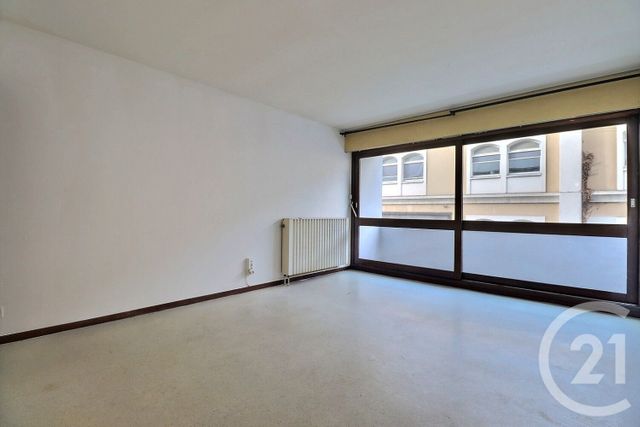 Appartement Studio &agrave; vendre - 1 pi&egrave;ce - 25,10 m2 - Bordeaux - 33 - AQUITAINE