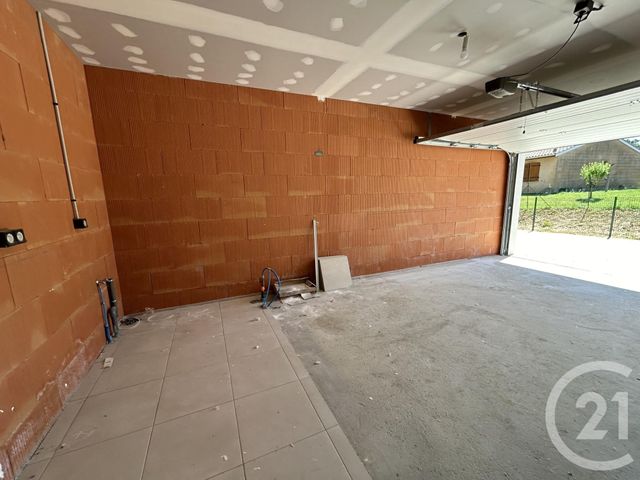 Maison &agrave; louer - 4 pi&egrave;ces - 84,80 m2 - Verdun Sur Garonne - 82 - MIDI-PYRENEES