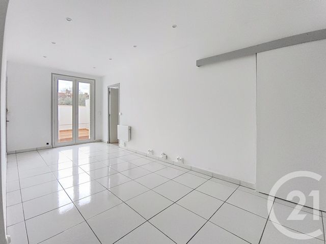 Appartement T3 &agrave; vendre - 3 pi&egrave;ces - 46,92 m2 - Castelsarrasin - 82 - MIDI-PYRENEES