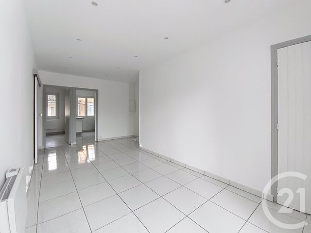 Appartement T3 &agrave; vendre - 3 pi&egrave;ces - 46,92 m2 - Castelsarrasin - 82 - MIDI-PYRENEES
