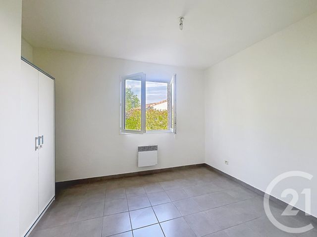 Maison &agrave; louer - 4 pi&egrave;ces - 104 m2 - La Ville Dieu Du Temple - 82 - MIDI-PYRENEES