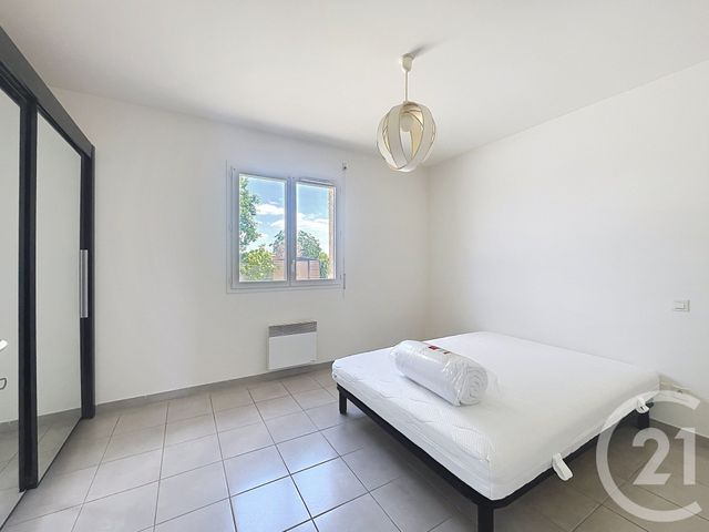 Maison &agrave; louer - 4 pi&egrave;ces - 104 m2 - La Ville Dieu Du Temple - 82 - MIDI-PYRENEES