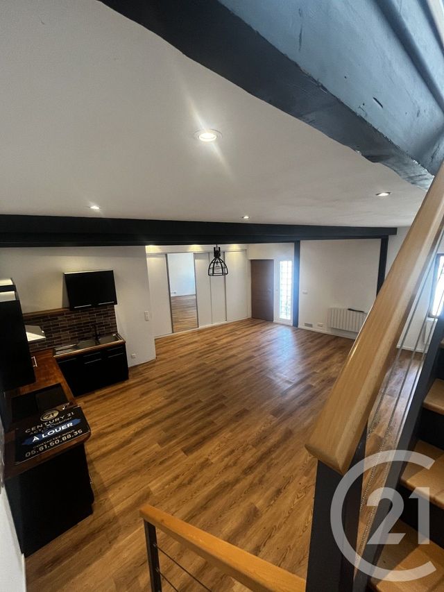 Maison &agrave; louer - 3 pi&egrave;ces - 106 m2 - Mazeres - 09 - MIDI-PYRENEES