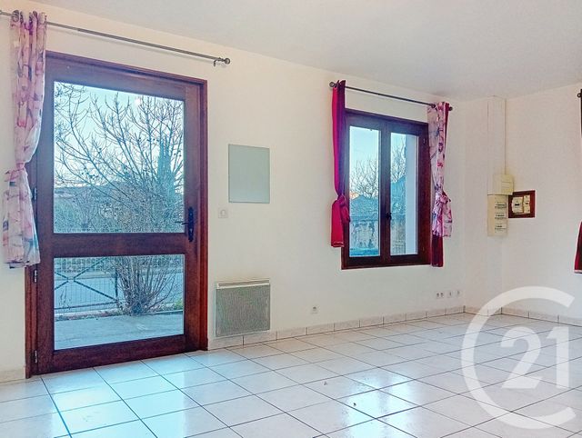 Appartement F2 &agrave; louer - 2 pi&egrave;ces - 39,69 m2 - Pailhes - 09 - MIDI-PYRENEES