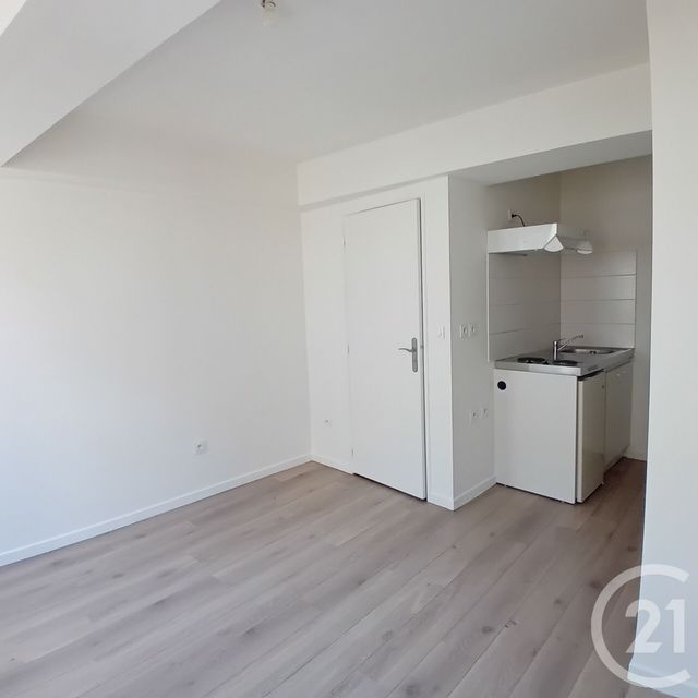 Appartement F1 &agrave; louer - 1 pi&egrave;ce - 17 m2 - Auterive - 31 - MIDI-PYRENEES