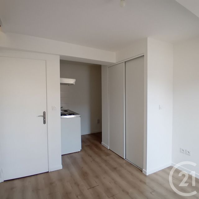 Appartement F2 &agrave; louer - 2 pi&egrave;ces - 17 m2 - Auterive - 31 - MIDI-PYRENEES