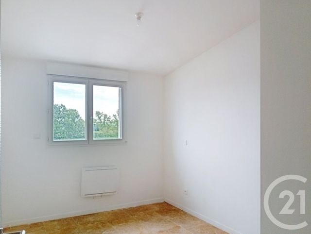 Appartement T4 &agrave; louer - 4 pi&egrave;ces - 80 m2 - Auterive - 31 - MIDI-PYRENEES