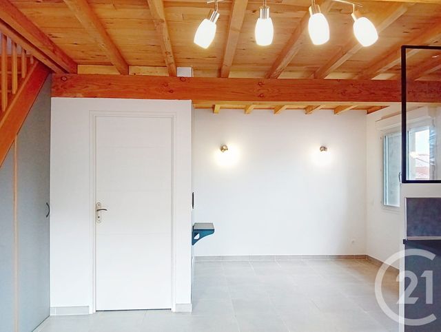 Maison &agrave; louer - 3 pi&egrave;ces - 70,25 m2 - Cante - 09 - MIDI-PYRENEES