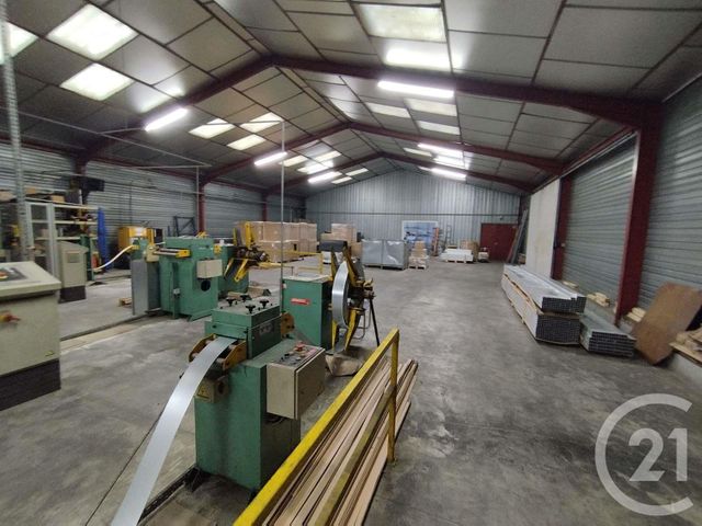 Local commercial à louer - 1759.0 m2 - 31 - Haute-Garonne