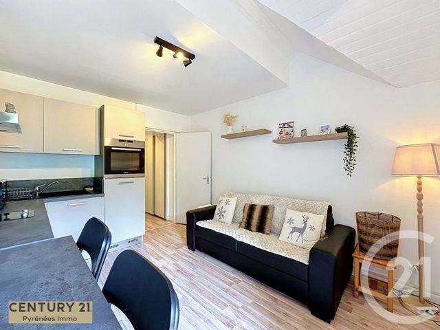 Appartement Studio Cabine &agrave; vendre - 1 pi&egrave;ce - 20,12 m2 - Bagneres De Luchon - 31 - MIDI-PYRENEES