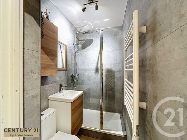 Appartement Studio Cabine &agrave; vendre - 1 pi&egrave;ce - 20,12 m2 - Bagneres De Luchon - 31 - MIDI-PYRENEES
