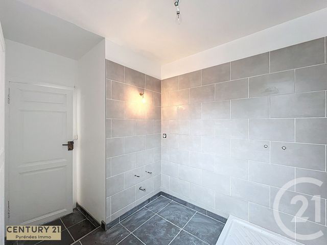 Appartement T4 &agrave; vendre - 5 pi&egrave;ces - 113 m2 - Fos - 31 - MIDI-PYRENEES