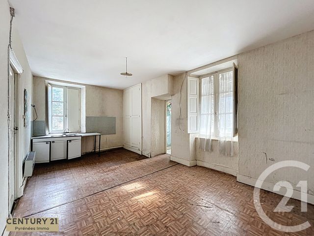 Maison &agrave; vendre - 13 pi&egrave;ces - 301,29 m2 - St Beat Lez - 31 - MIDI-PYRENEES