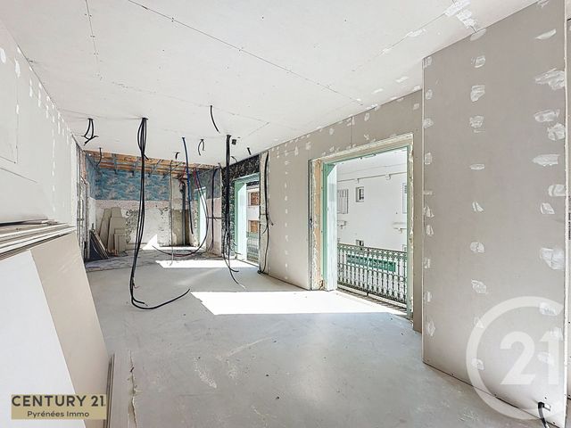 Appartement F4 à vendre - 4 pièces - 165 m2 - Bagneres De Luchon - 31 - MIDI-PYRENEES