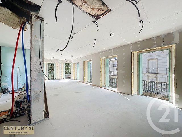 Appartement F4 à vendre - 4 pièces - 165 m2 - Bagneres De Luchon - 31 - MIDI-PYRENEES