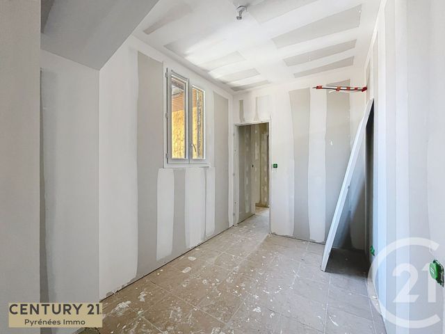Appartement T3 &agrave; vendre - 3 pi&egrave;ces - 56,60 m2 - Bagneres De Luchon - 31 - MIDI-PYRENEES