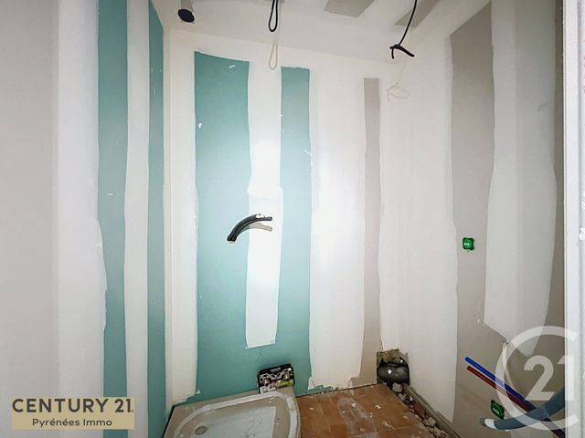 Appartement T2 &agrave; vendre - 2 pi&egrave;ces - 46,50 m2 - Bagneres De Luchon - 31 - MIDI-PYRENEES