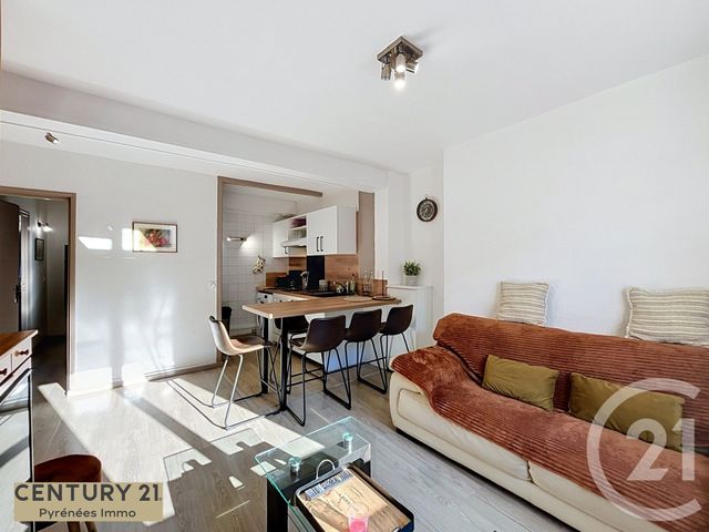 Appartement F3 &agrave; vendre - 3 pi&egrave;ces - 45 m2 - Bagneres De Luchon - 31 - MIDI-PYRENEES