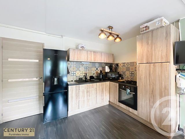 Appartement T3 à vendre - 4 pièces - 48,87 m2 - Bagneres De Luchon - 31 - MIDI-PYRENEES