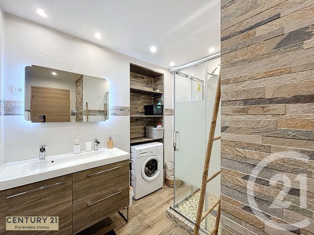 Appartement T3 à vendre - 4 pièces - 48,87 m2 - Bagneres De Luchon - 31 - MIDI-PYRENEES