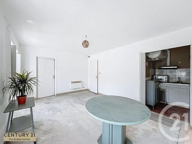 Appartement T2 &agrave; vendre - 2 pi&egrave;ces - 37,39 m2 - Bagneres De Luchon - 31 - MIDI-PYRENEES