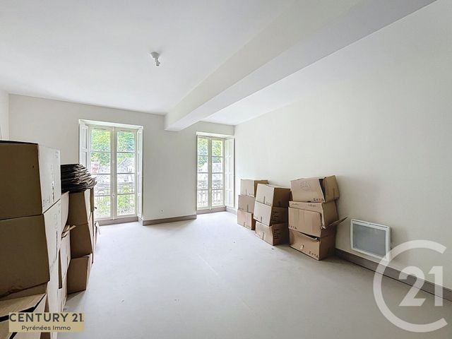 Appartement T2 à vendre - 2 pièces - 57,78 m2 - Bagneres De Luchon - 31 - MIDI-PYRENEES