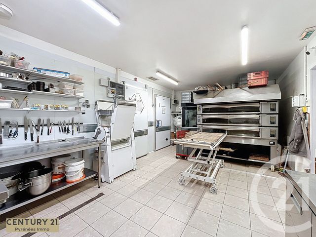 Divers &agrave; vendre - 110,73 m2 - Bagneres De Luchon - 31 - MIDI-PYRENEES